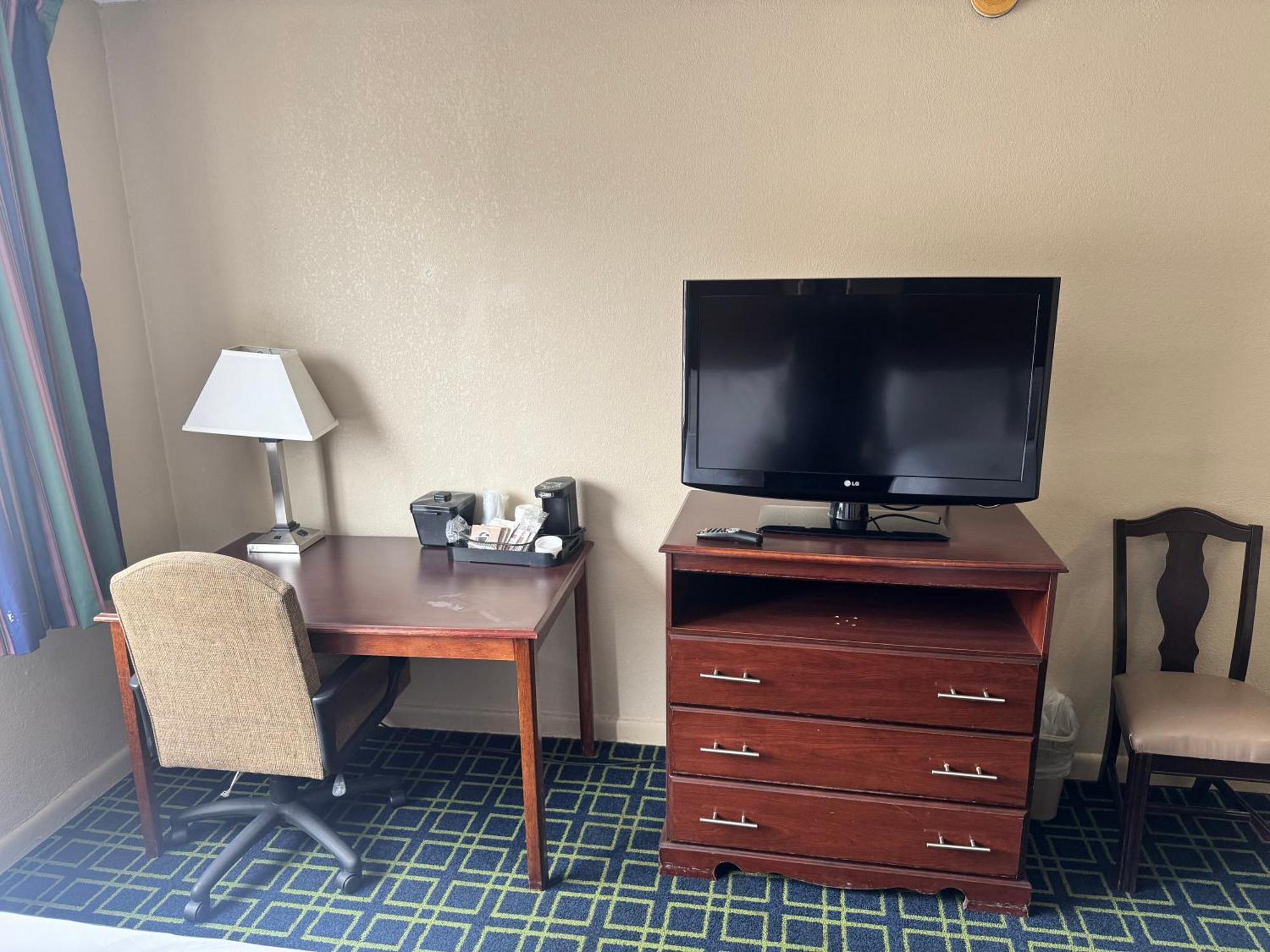 Hotel Barclay Downtown