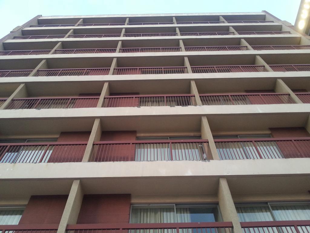 Barclay Downtown Hotel